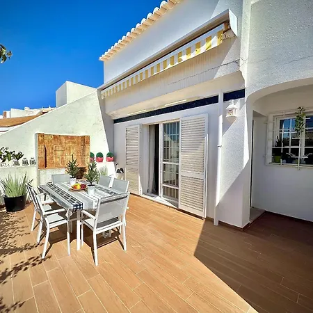 Vila Eden With Pool By Homing *