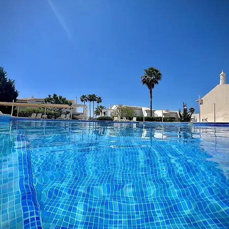 Eden With Pool By Homing *