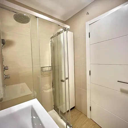 Eden With Pool By Homing Вилла