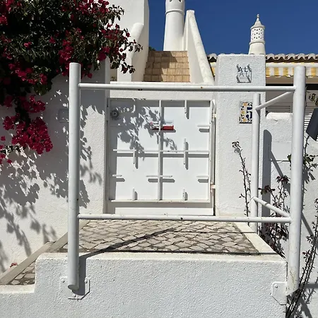 Eden With Pool By Homing Вилла *