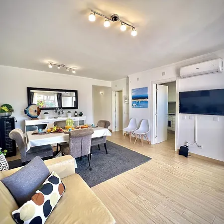 Eden With Pool By Homing