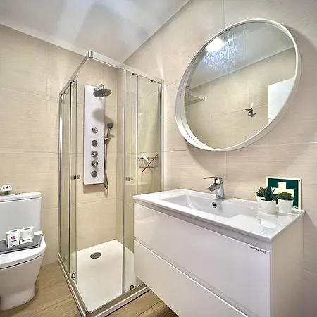 Eden With Pool By Homing